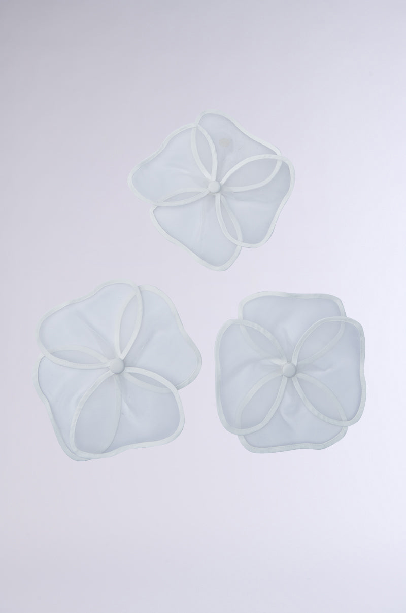 IN BLOOM BROOCH SET