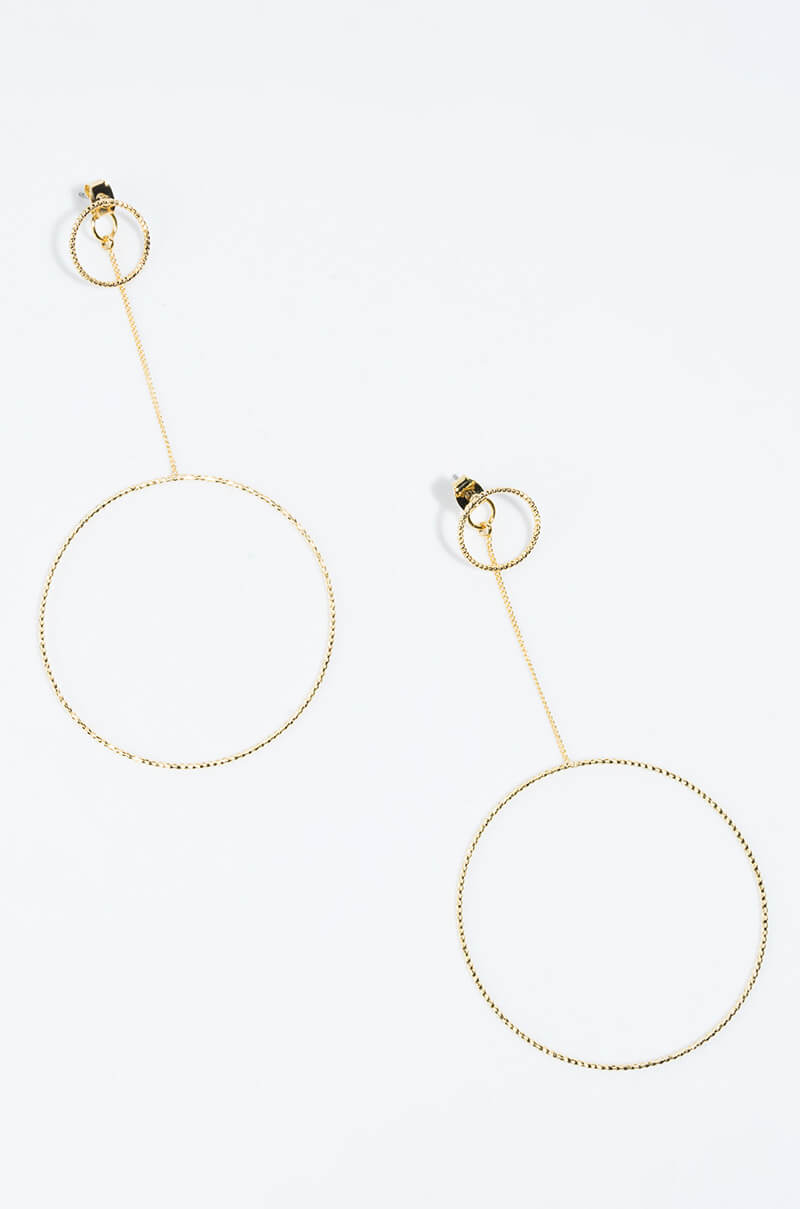 FULL CIRCLE MOMENT DANGLE EARRING